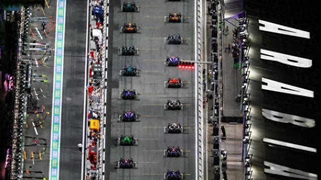 开云体育app下载-F1巴林和沙特站取消！中东旅游业凉凉？|大奖赛|迪拜|方程式赛车|赛事|航班_新浪新闻