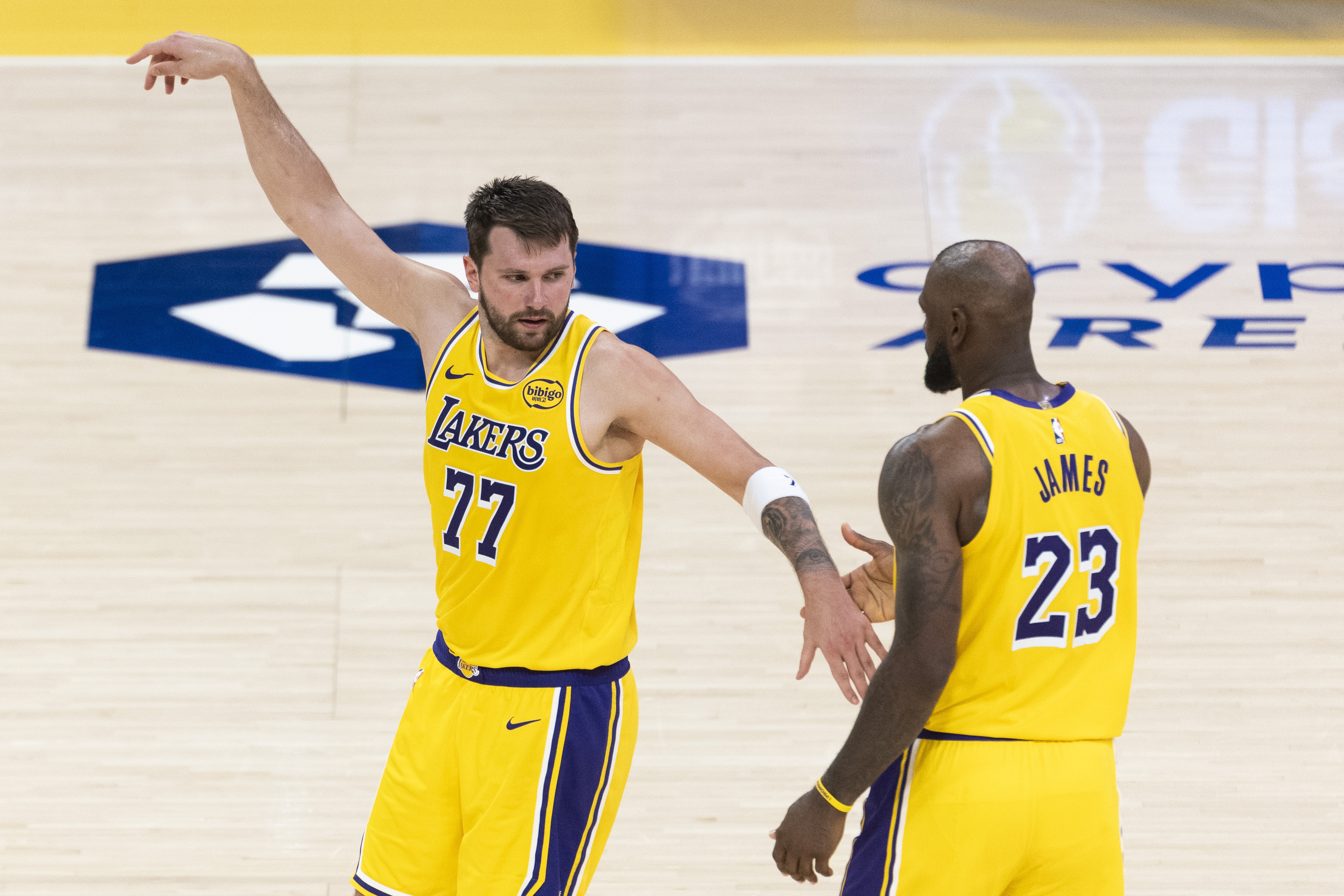 开云体育app下载-生涯场均得分+篮板+助攻之和：大帅57.4断档第1 东契奇第2老詹第8